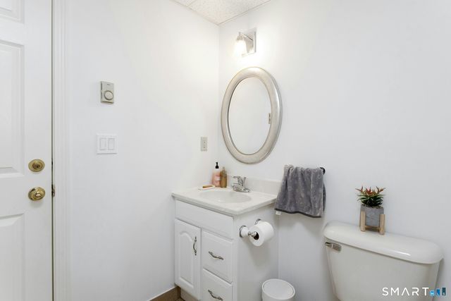 3 Balash Lane, Danbury, CT 06810