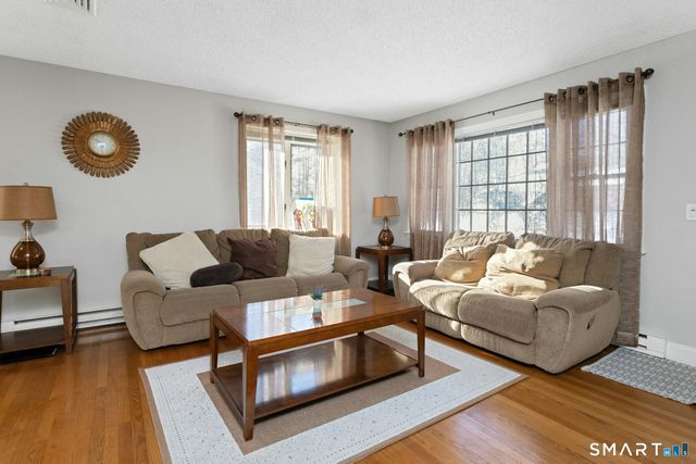 3 Balash Lane, Danbury, CT 06810