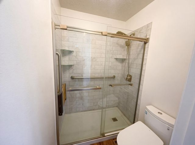 438 Pinon Creek Road SE, Albuquerque, NM 87123