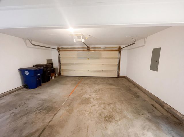 438 Pinon Creek Road SE, Albuquerque, NM 87123