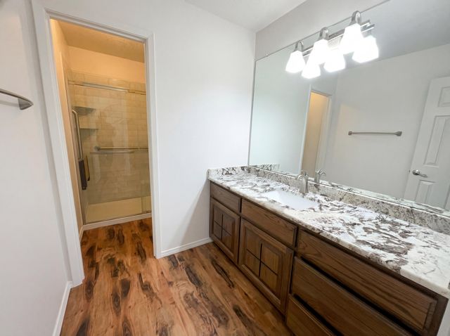 438 Pinon Creek Road SE, Albuquerque, NM 87123