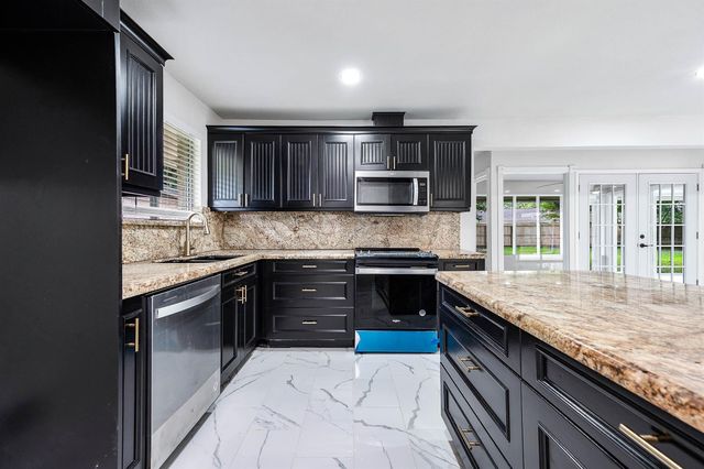 1610 Richvale Lane, Houston, TX 77062