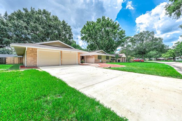 1610 Richvale Lane, Houston, TX 77062