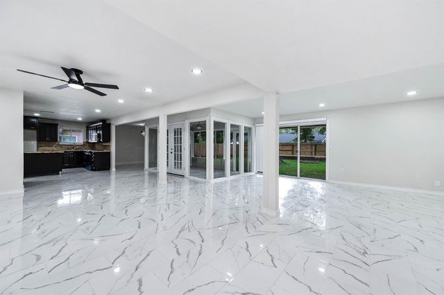 1610 Richvale Lane, Houston, TX 77062