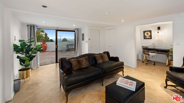 1790 Viewmont Drive, Los Angeles, CA 90069