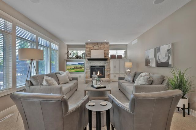 18154 Dane Drive, Eden Prairie, MN 55347