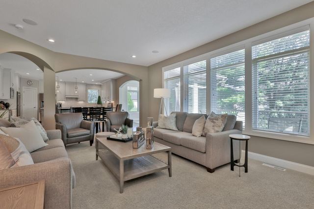 18154 Dane Drive, Eden Prairie, MN 55347