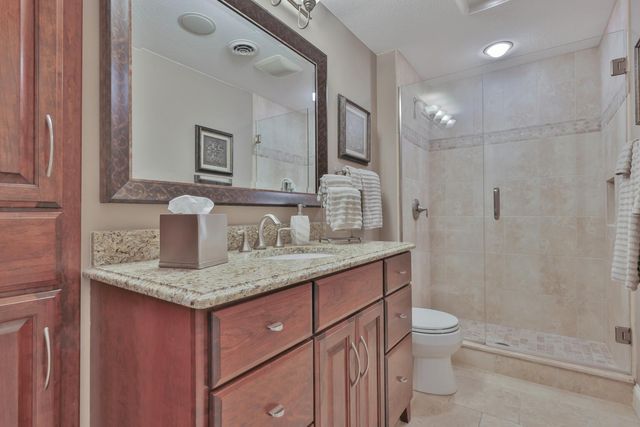 18154 Dane Drive, Eden Prairie, MN 55347