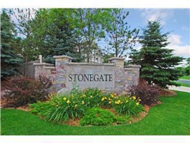 18154 Dane Drive, Eden Prairie, MN 55347