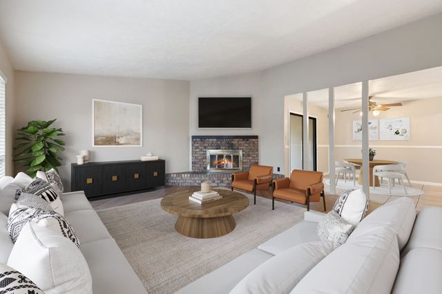 5588 Squires Drive, The Colony, TX 75056