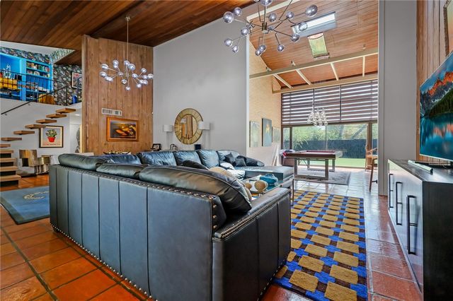 225 Chenoweth Dr, Corpus Christi, TX 78404