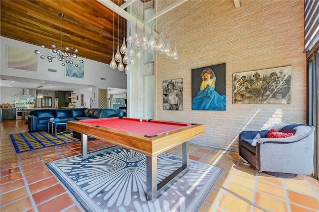 225 Chenoweth Dr, Corpus Christi, TX 78404