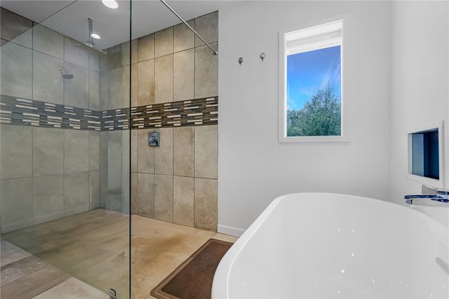 225 Chenoweth Dr, Corpus Christi, TX 78404