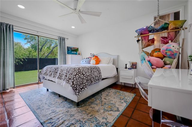 225 Chenoweth Dr, Corpus Christi, TX 78404