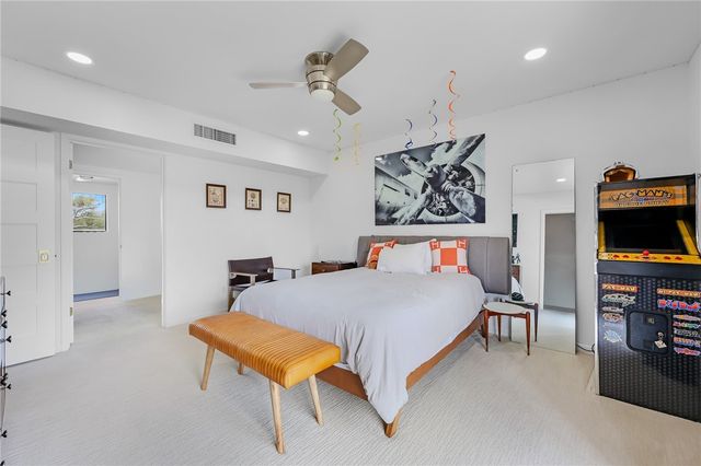 225 Chenoweth Dr, Corpus Christi, TX 78404