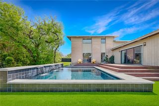 225 Chenoweth Dr, Corpus Christi, TX 78404