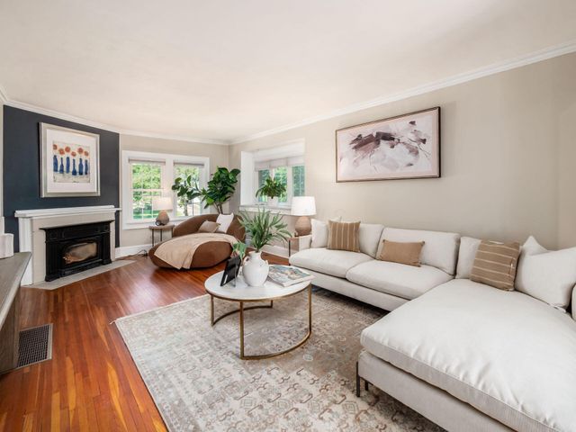 1792 Andover Road, Columbus, OH 43212