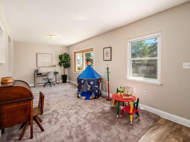 1792 Andover Road, Columbus, OH 43212
