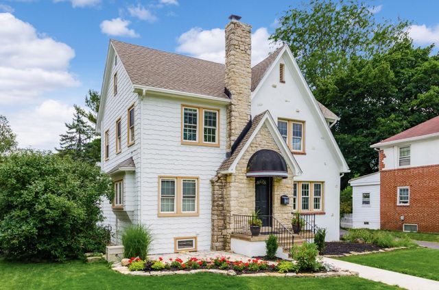 1792 Andover Road, Columbus, OH 43212