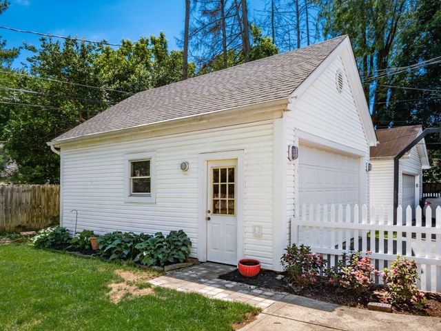 1792 Andover Road, Columbus, OH 43212