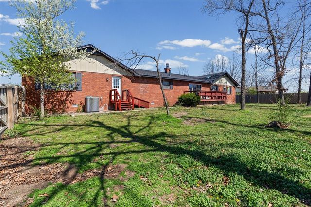 1408 W Mimosa Street, Rogers, AR 72758