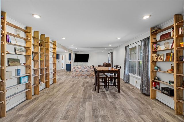 1408 W Mimosa Street, Rogers, AR 72758