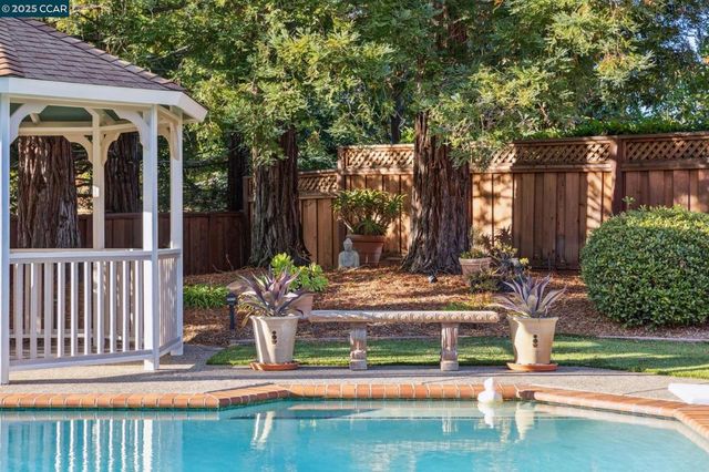 788 Woodwind Place, Walnut Creek, CA 94598