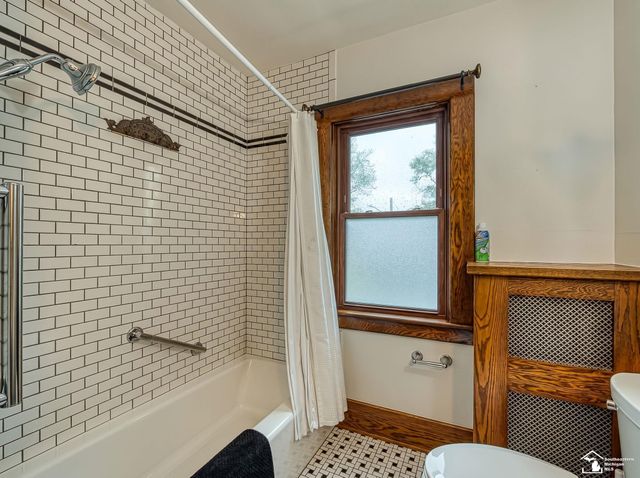 428 E 3rd Street, Monroe, MI 48161