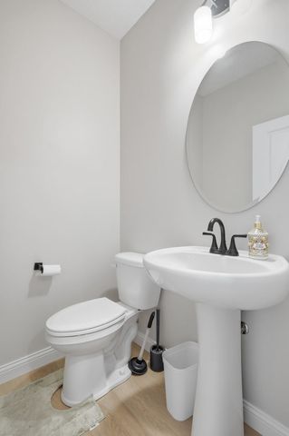 4069 Orchard Drive, Bettendorf, IA 52722