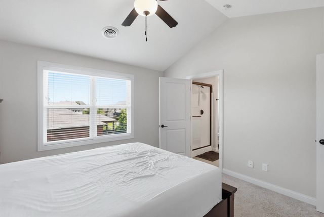4069 Orchard Drive, Bettendorf, IA 52722