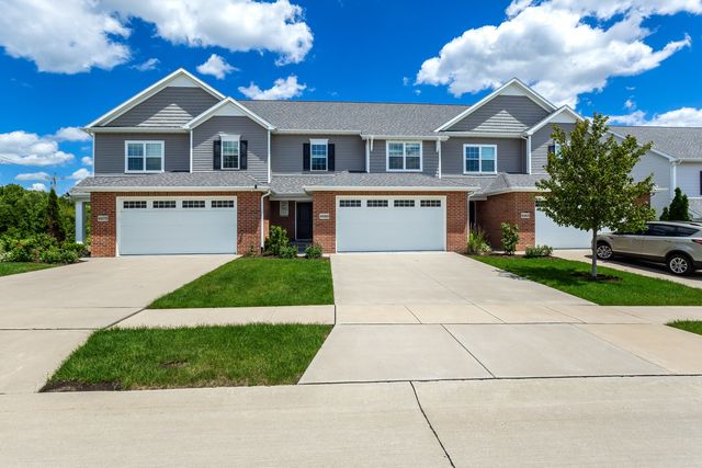 4069 Orchard Drive, Bettendorf, IA 52722