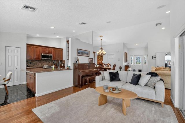 19815 Sedgefield Terrace, Boca Raton, FL 33498