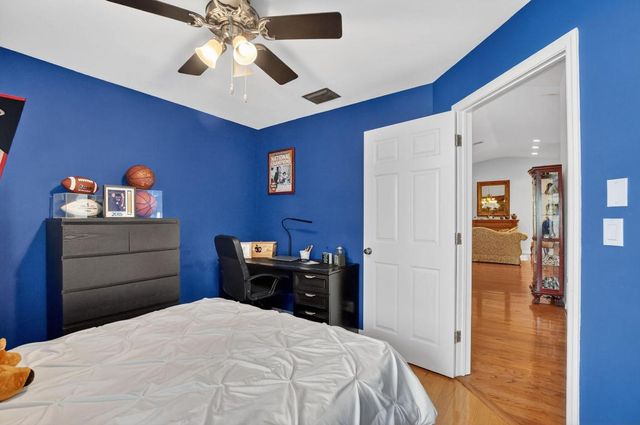 19815 Sedgefield Terrace, Boca Raton, FL 33498