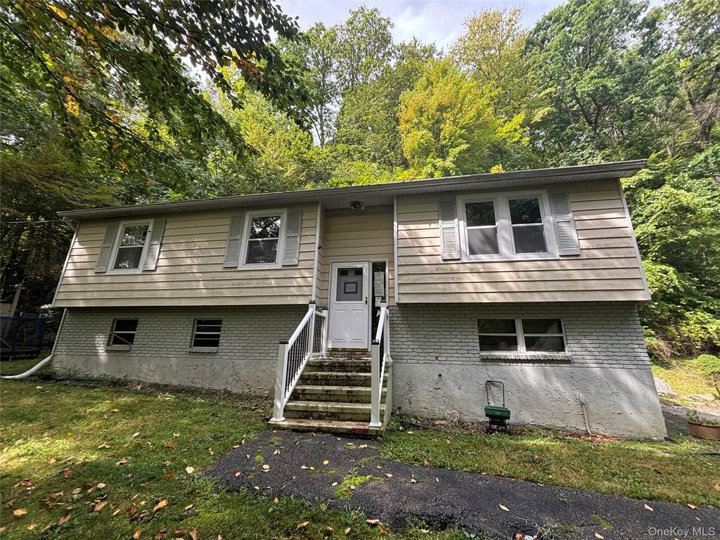 205 Canopus Hollow Road, Putnam Valley, NY 10579 — exterior
