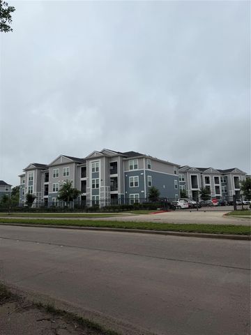 1403 Allen Genoa Road, Pasadena, TX 77502