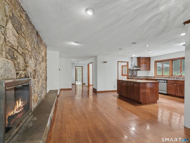 5 Bayne Street, Norwalk, CT 06851