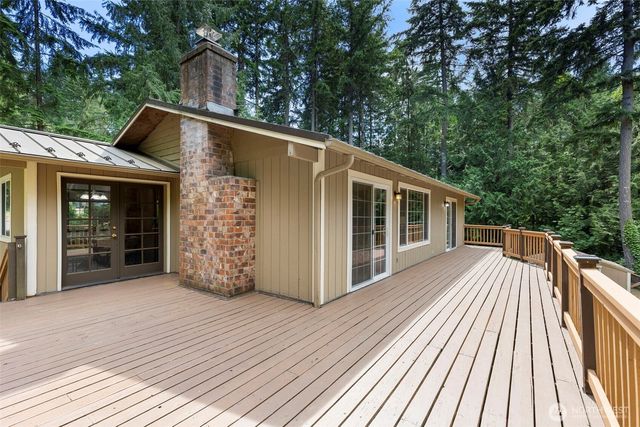 11146 Misty Woods Lane NW, Bremerton, WA 98312