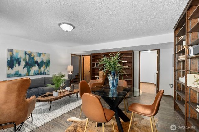 11146 Misty Woods Lane NW, Bremerton, WA 98312