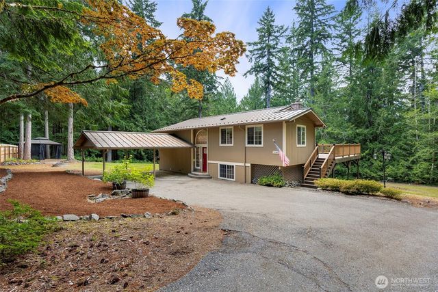 11146 Misty Woods Lane NW, Bremerton, WA 98312