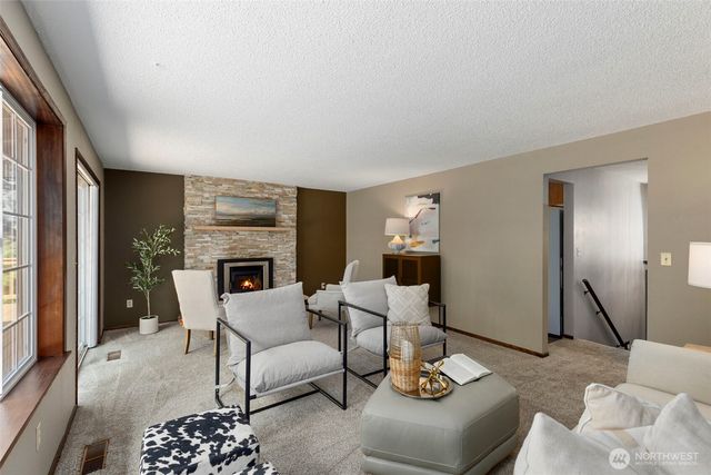 11146 Misty Woods Lane NW, Bremerton, WA 98312