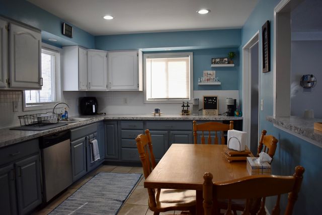 21756 Weller Avenue, Warren, MI 48089