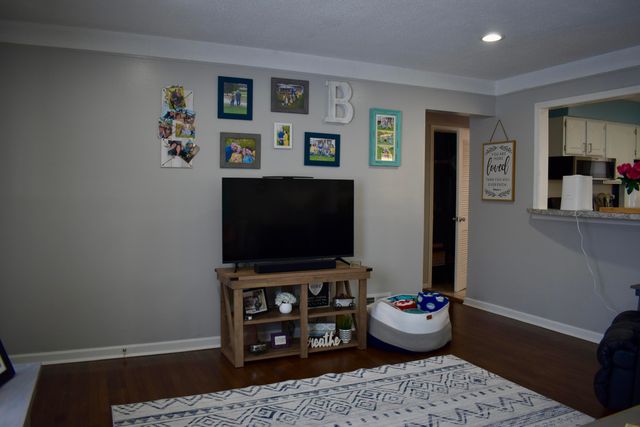 21756 Weller Avenue, Warren, MI 48089