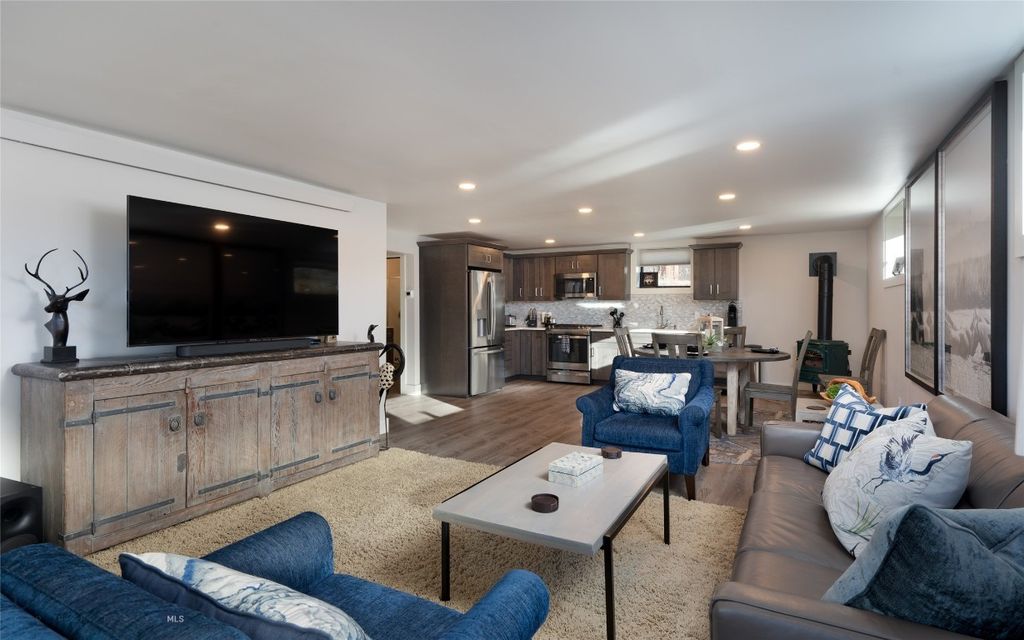 198 E River Road, Emigrant, MT 59027 photo 32