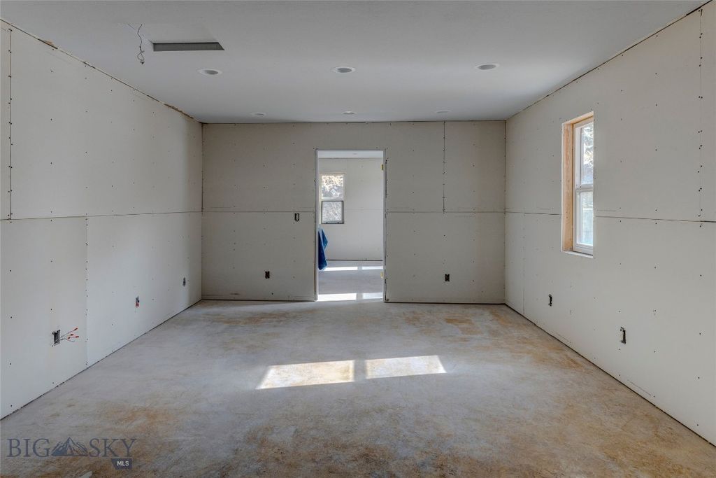 198 E River Road, Emigrant, MT 59027 photo 55