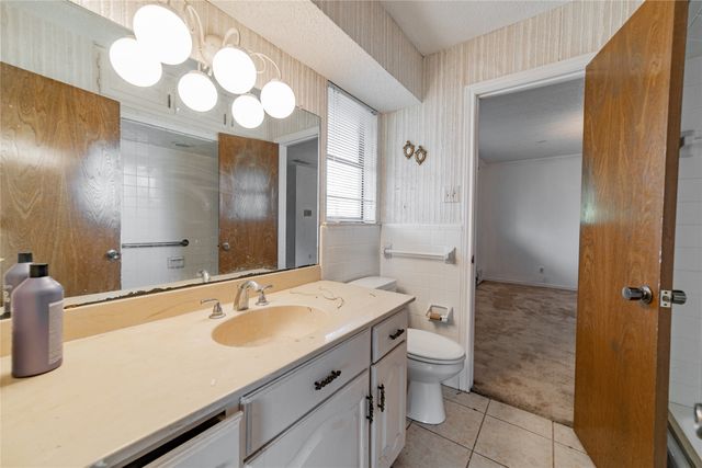 4320 Hickox Road, Rowlett, TX 75089