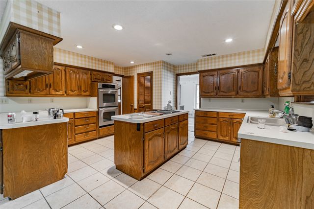 4320 Hickox Road, Rowlett, TX 75089