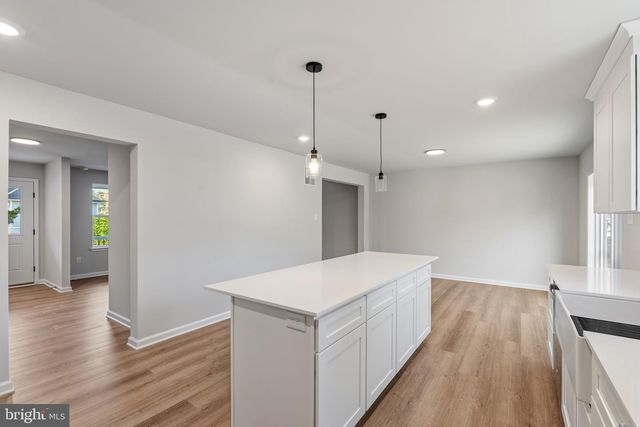 216 LOTUS AVE, Voorhees, NJ 08043