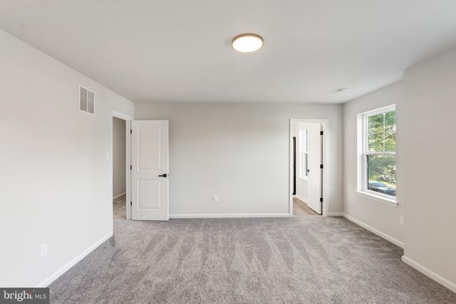 216 LOTUS AVE, Voorhees, NJ 08043