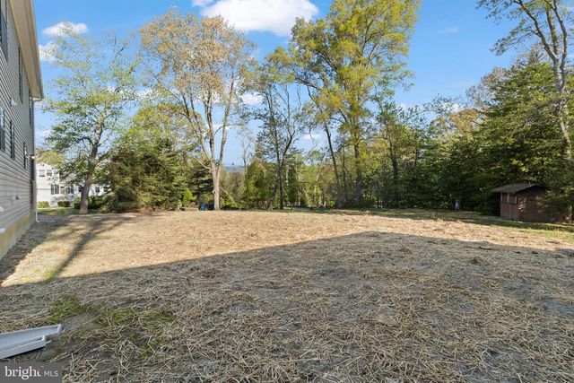 216 LOTUS AVE, Voorhees, NJ 08043