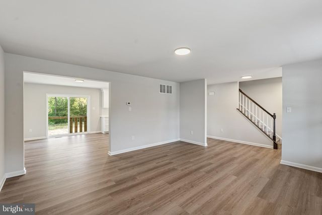 216 LOTUS AVE, Voorhees, NJ 08043